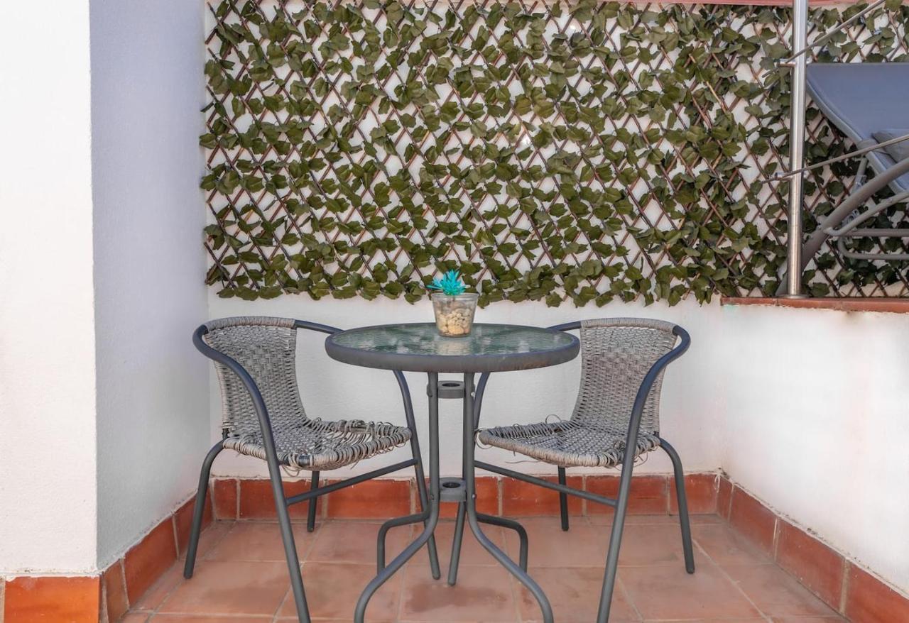 Ferienwohnung Private Rooftop & Elegant Studio - Center By Rems Málaga Exterior foto